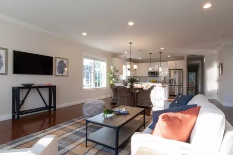 59 Oak St #59, Needham, MA 02492 photo 3