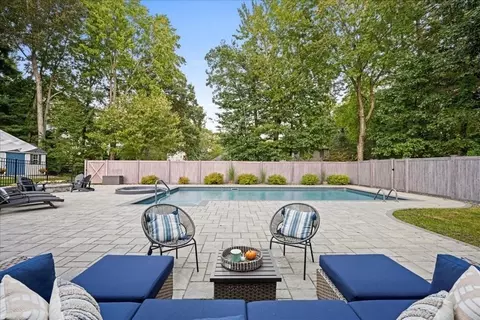 22 Wildflower Dr, Sutton, MA 01590 photo 34