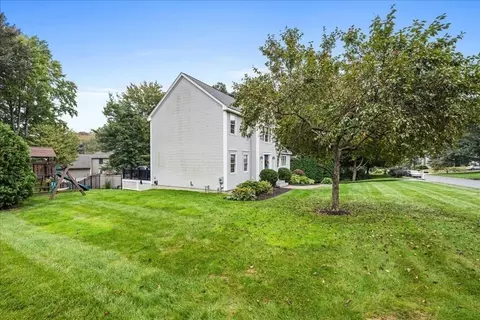 22 Wildflower Dr, Sutton, MA 01590 photo 40