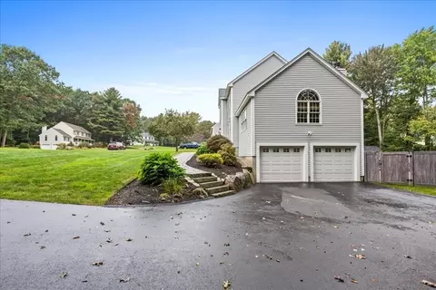 22 Wildflower Dr, Sutton, MA 01590 photo 41