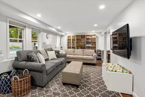 22 Wildflower Dr, Sutton, MA 01590 photo 26