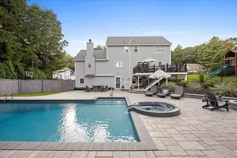 22 Wildflower Dr, Sutton, MA 01590 photo 30