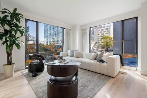 32 Traveler St #209, Boston, MA 02118