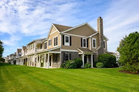 179 Stayner Dr #179, Hingham, MA 02043