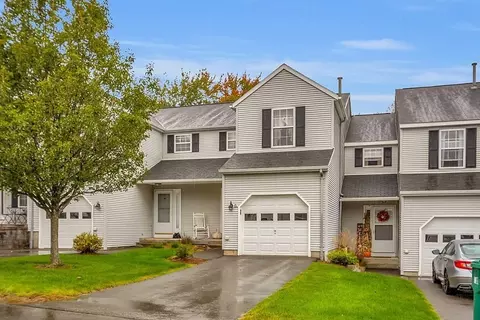 81 Chapman Pl #81, Leominster, MA 01453