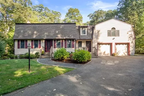 22 Robbin Rd, Canton, MA 02021