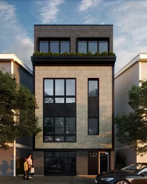 127 Bolton St, Boston, MA 02127