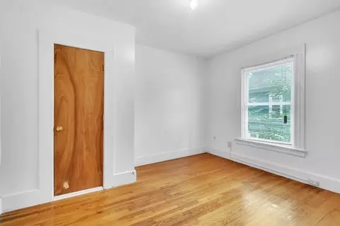 32 Mapledell St, Springfield, MA 01109 photo 17