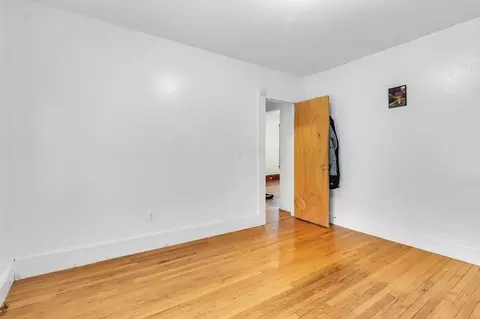 32 Mapledell St, Springfield, MA 01109 photo 19