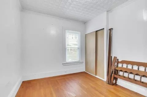 32 Mapledell St, Springfield, MA 01109 photo 6