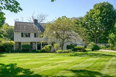249 S Main St, Cohasset, MA 02025