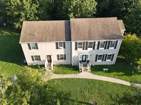9 Sandra Ln, Fairhaven, MA 02719 photo 2