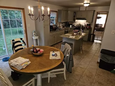 9 Sandra Ln, Fairhaven, MA 02719 photo 14