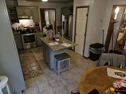 9 Sandra Ln, Fairhaven, MA 02719 photo 12