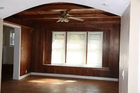 104 Orpheum Ave, Springfield, MA 01118 photo 4