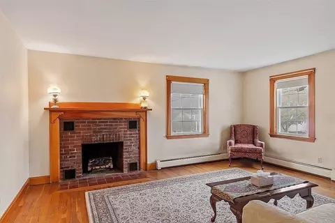 9 Garfield Ave, Danvers, MA 01923 photo 7