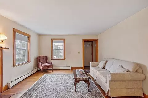 9 Garfield Ave, Danvers, MA 01923 photo 6