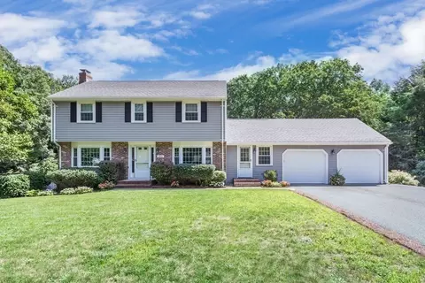 205 Jordan Rd, Franklin, MA 02038