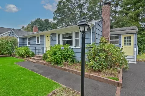18 Vernon Rd, Medway, MA 02053