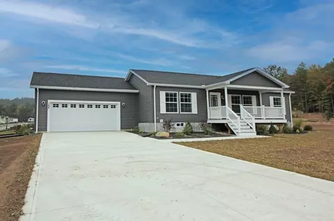 164 Freedom Trl, Westfield, MA 01085