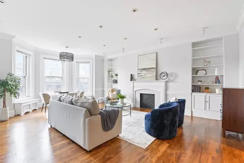 286 Beacon St #9, Boston, MA 02116