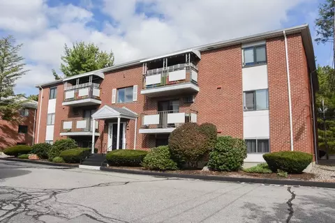 50 Colonial Dr #2, Andover, MA 01810
