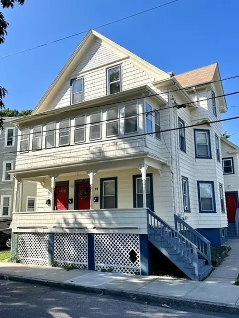 26 Carpenter St, Attleboro, MA 02703