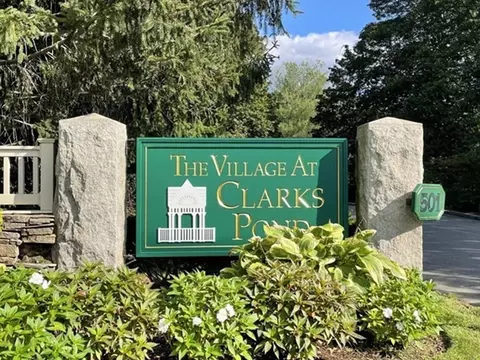 501 Lexington St #24, Waltham, MA 02452