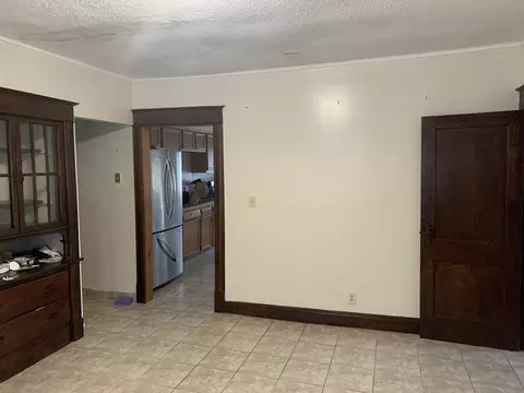 60 E Alvord St, Springfield, MA 01108 photo 12
