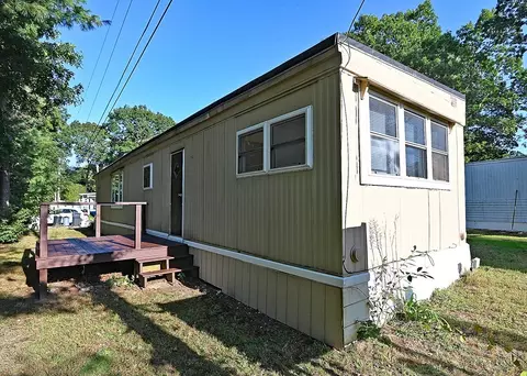62 Alice Ave, Wareham, MA 02538 photo 2