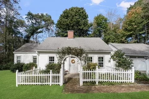 845 Hill St, Northbridge, MA 01534