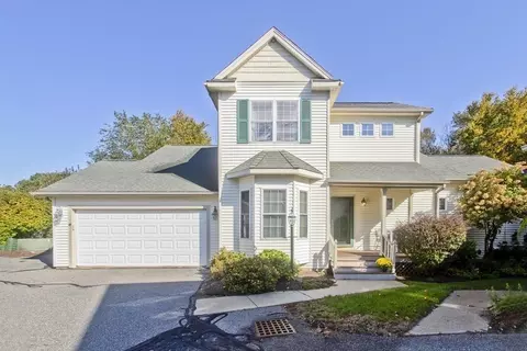 49 Village Cir #49, Milford, MA 01757