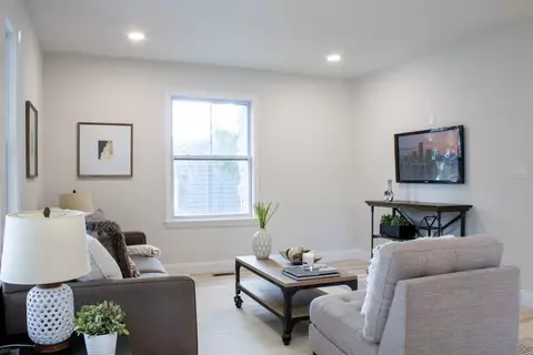 11 Riverview Ave, Danvers, MA 01923 photo 8