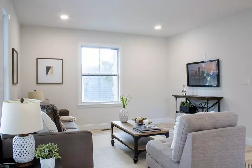  11 Riverview Ave, Danvers, MA 01923 photo 8