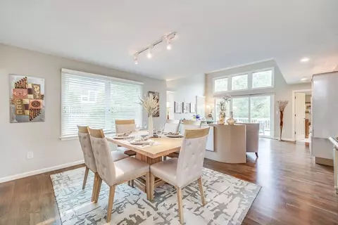 52 Holbeck Cor #52, Plymouth, MA 02360