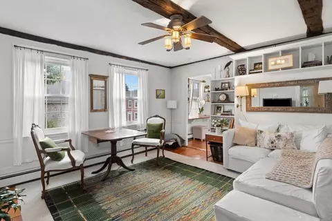 53 Bromfield St #4, Newburyport, MA 01950