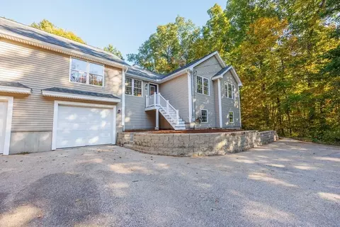 42 N Sturbridge Rd #B, Charlton, MA 01507