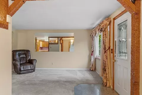 14 Seconset St, Worcester, MA 01602 photo 16