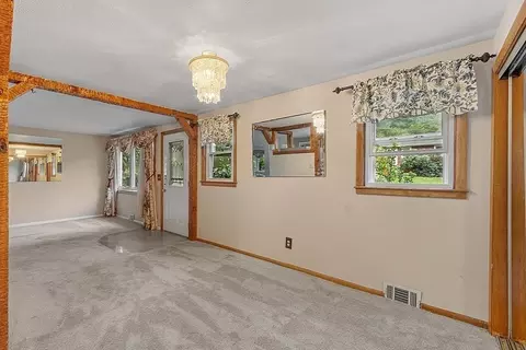 14 Seconset St, Worcester, MA 01602 photo 23