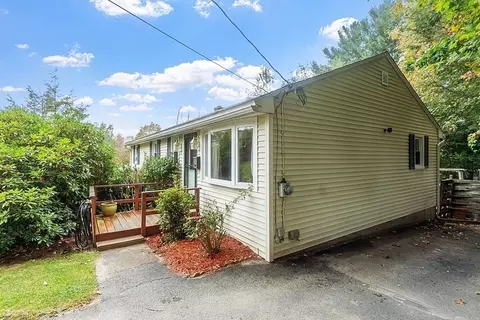 14 Seconset St, Worcester, MA 01602 photo 10