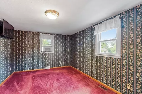14 Seconset St, Worcester, MA 01602 photo 34