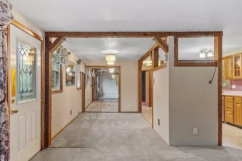 14 Seconset St, Worcester, MA 01602 photo 20