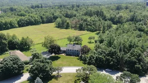 9 Mount View Dr, Paxton, MA 01612