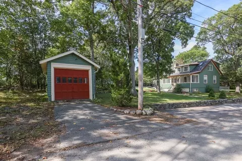 4 Sidney St, Wakefield, MA 01880 photo 4