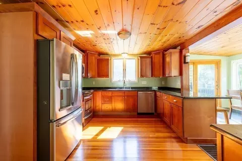 4 Sidney St, Wakefield, MA 01880 photo 21