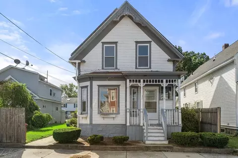 238 W London St, Lowell, MA 01852