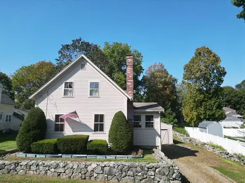 10 Prince Pl, Danvers, MA 01923