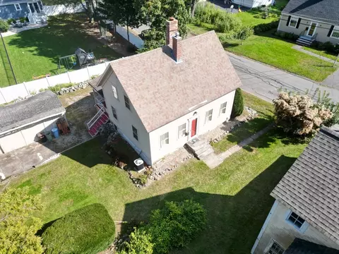 10 Prince Pl, Danvers, MA 01923 photo 23