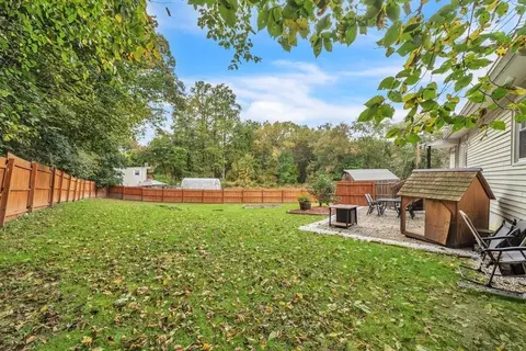 5 Oak Tree Ln, Webster, MA 01570 photo 42