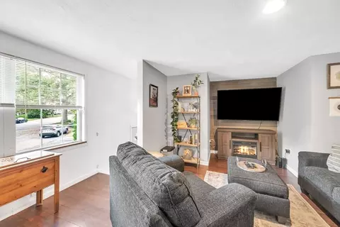 5 Oak Tree Ln, Webster, MA 01570 photo 21